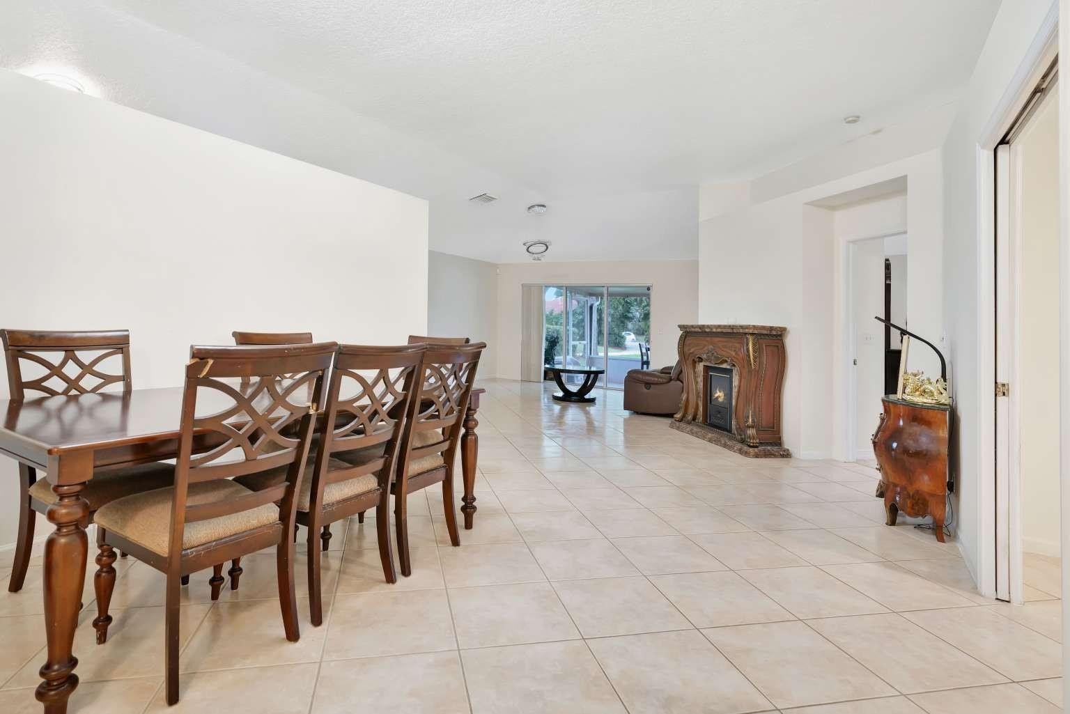 1002 Aspri Way Riviera Beach, FL 33418 - Photo 12 of 47 Photo 12