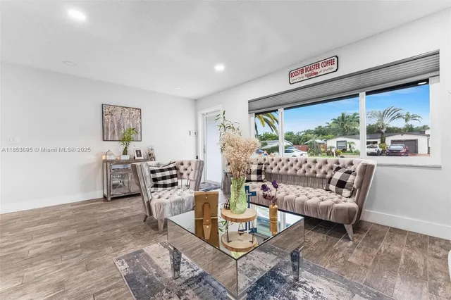 $735,000 | 6571 Southwest 56th Street, Davie, FL 33314