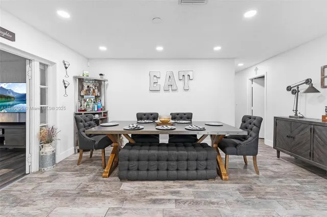 $735,000 | 6571 Southwest 56th Street, Davie, FL 33314