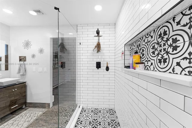 $735,000 | 6571 Southwest 56th Street, Davie, FL 33314