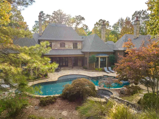 $2,675,000 | 214 Mountainbrook Cove, Eads, TN 38028