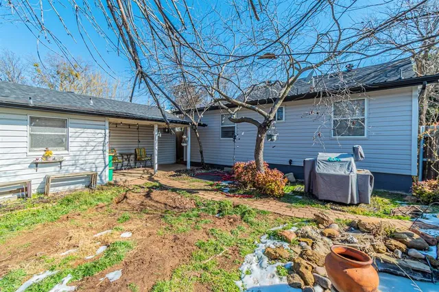 $1,800 | 1605 Franklin Street, Weatherford, TX 76086