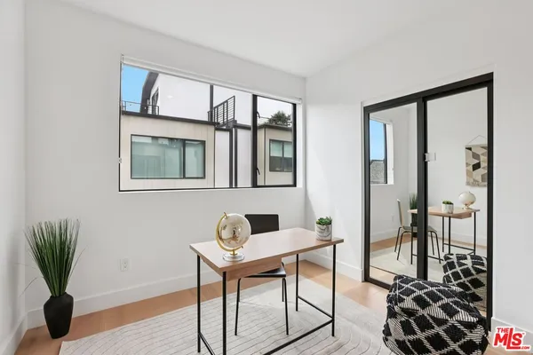 $1,749,000 | 3223 Rowena Avenue, Los Angeles, CA 90027