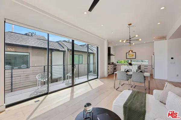 $1,749,000 | 3223 Rowena Avenue, Los Angeles, CA 90027