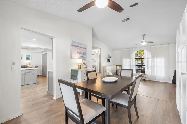 $515,000 | 2917 Starmount Drive, Valrico, FL 33596