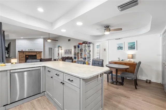 $515,000 | 2917 Starmount Drive, Valrico, FL 33596