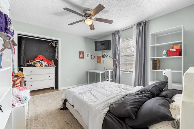 $515,000 | 2917 Starmount Drive, Valrico, FL 33596