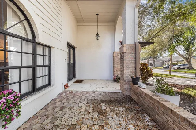 $515,000 | 2917 Starmount Drive, Valrico, FL 33596