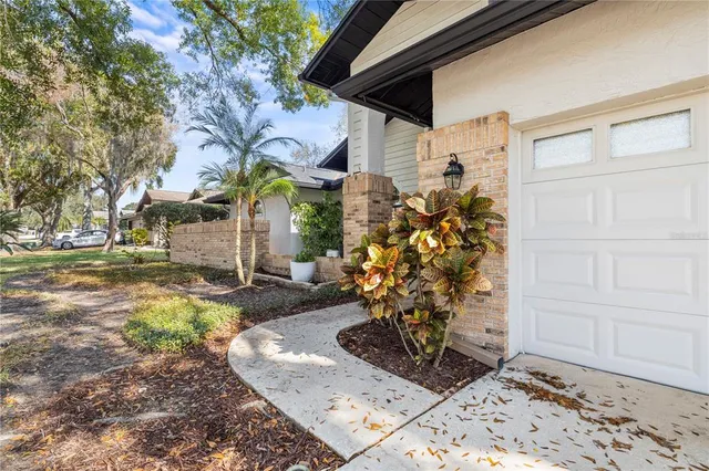 $515,000 | 2917 Starmount Drive, Valrico, FL 33596