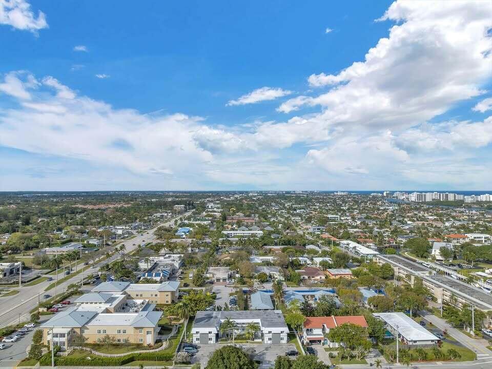 655 Jeffery Street, Unit 7 Boca Raton, FL 33487 - Photo 3 of 12 jeffery