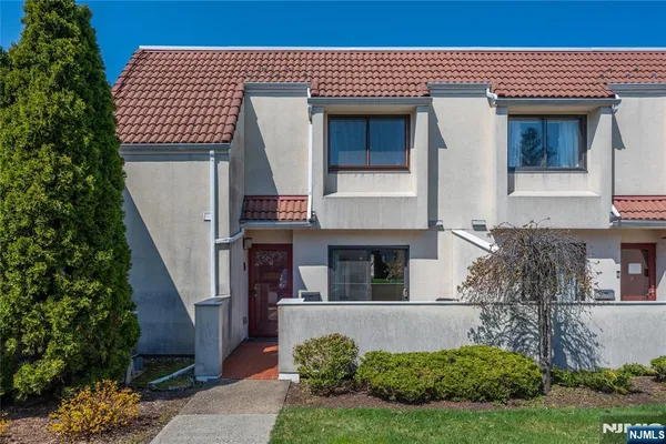 $470,000 | 48 Musano Court, West Orange, NJ 07052