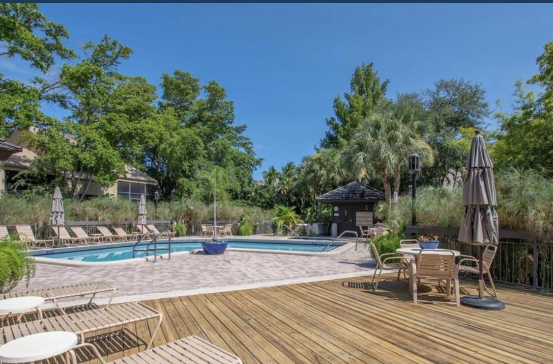 741 St Albans Drive Boca Raton, FL 33486 - Photo 4 of 15 IMG_1667