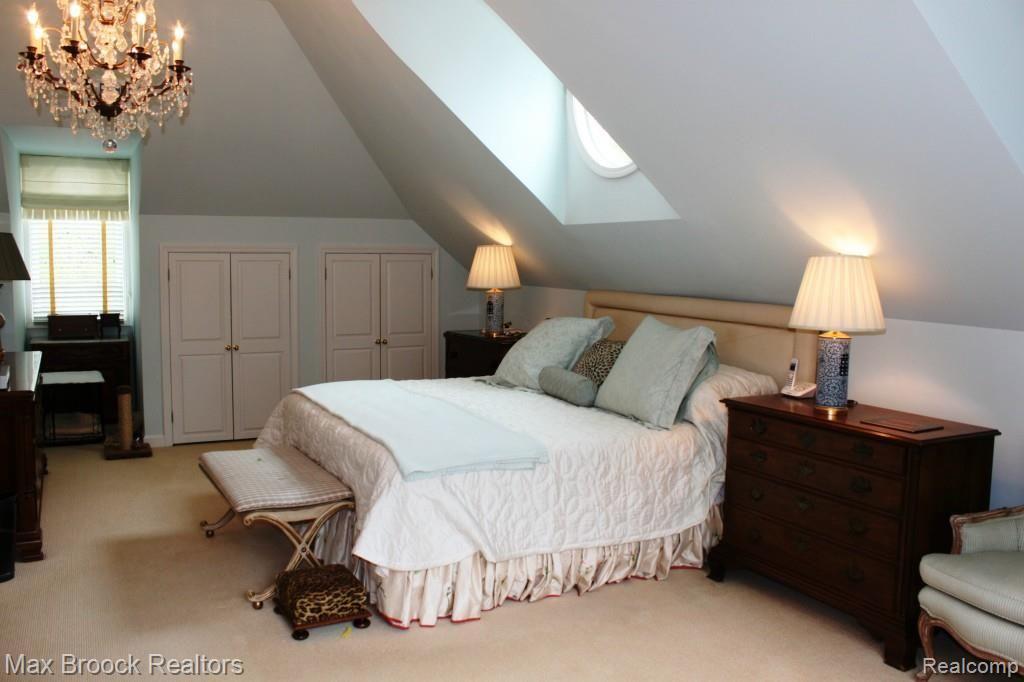 4875 Charing Cross Road Bloomfield Hills, MI 48304 - Photo 14 of 45