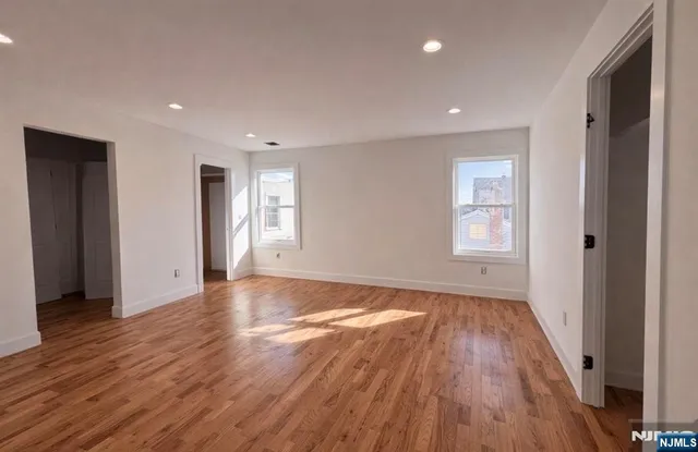 $1,099,000 | 309 Ottawa Avenue, Hasbrouck Heights, NJ 07604