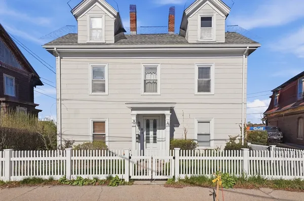 $429,900 | 7 South Main Street, Milford, MA 01757