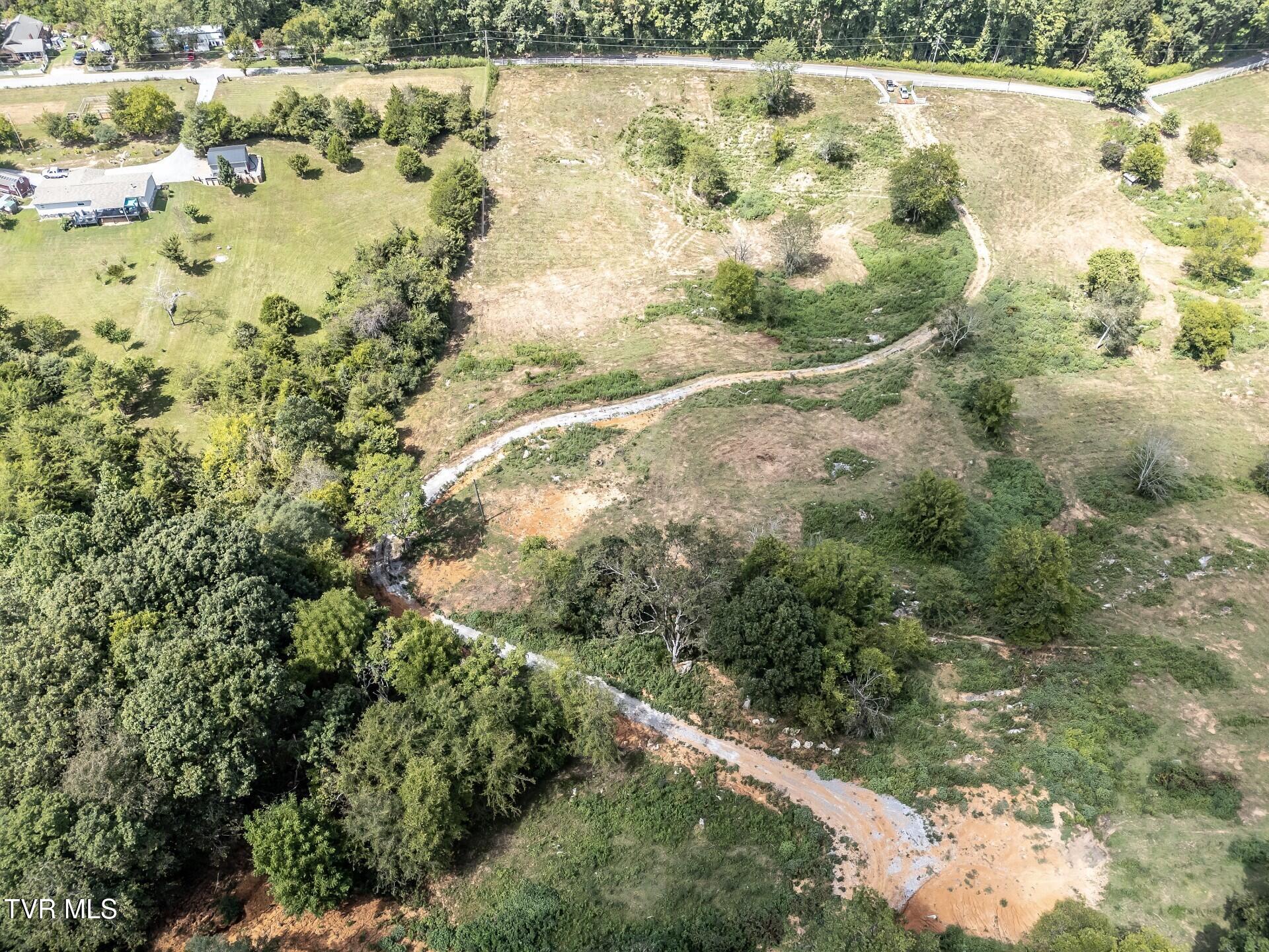 241 East Stage Coach Road Greeneville, TN 37743 - Photo 25 of 67 thumbnail_241StagecoachG_027