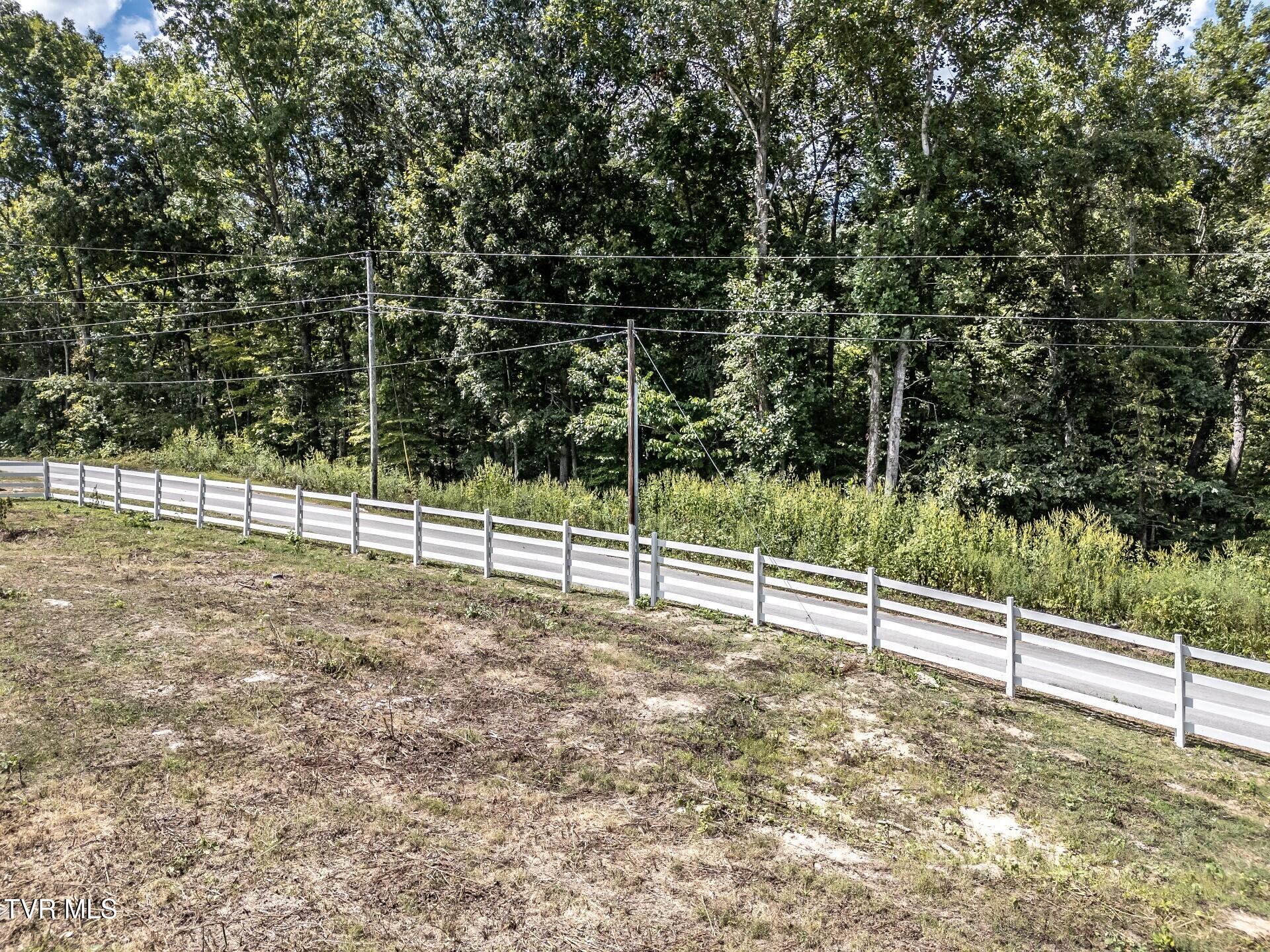 241 East Stage Coach Road Greeneville, TN 37743 - Photo 38 of 67 thumbnail_241StagecoachG_047