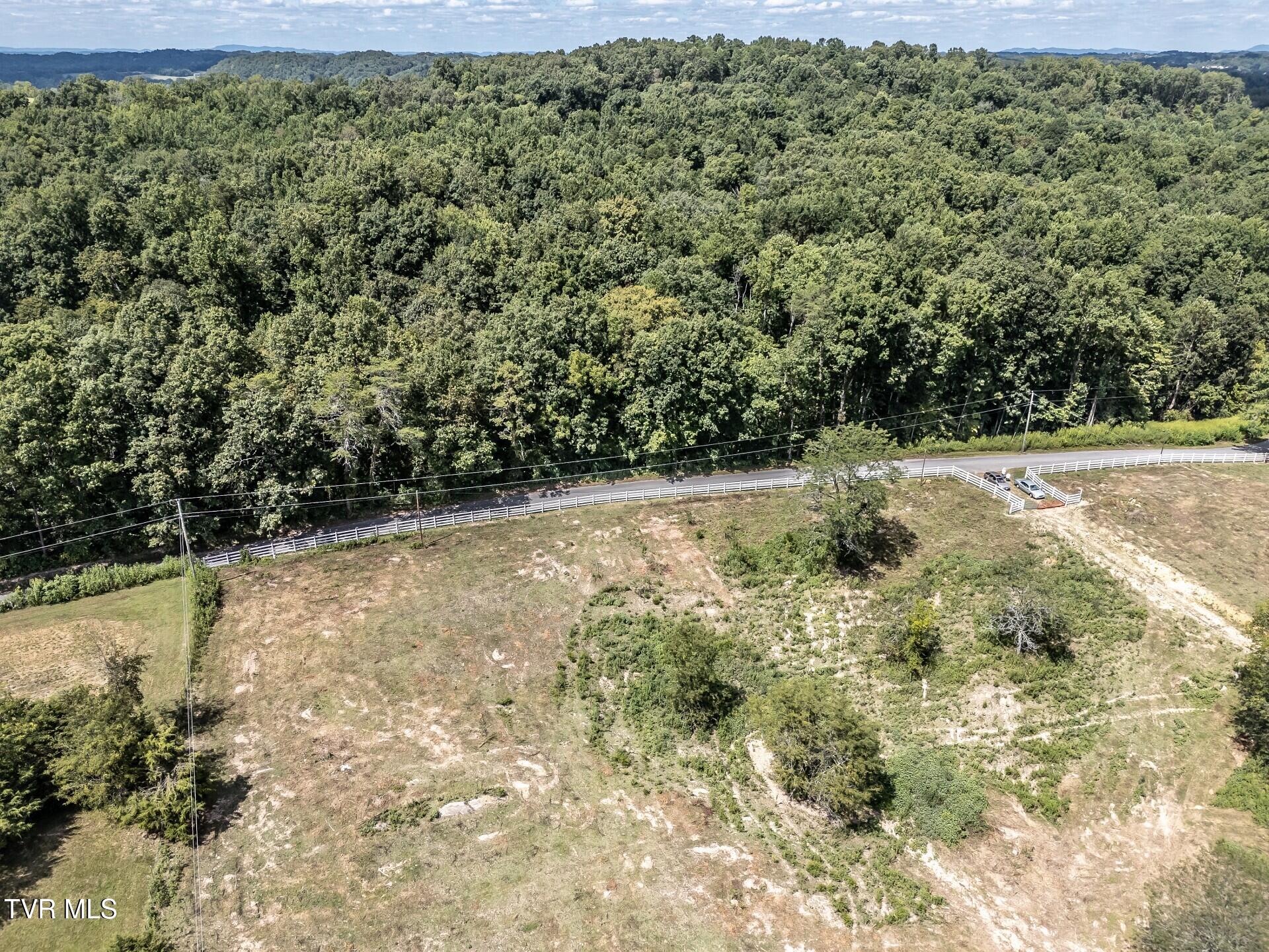 241 East Stage Coach Road Greeneville, TN 37743 - Photo 59 of 67 thumbnail_241StagecoachG_072