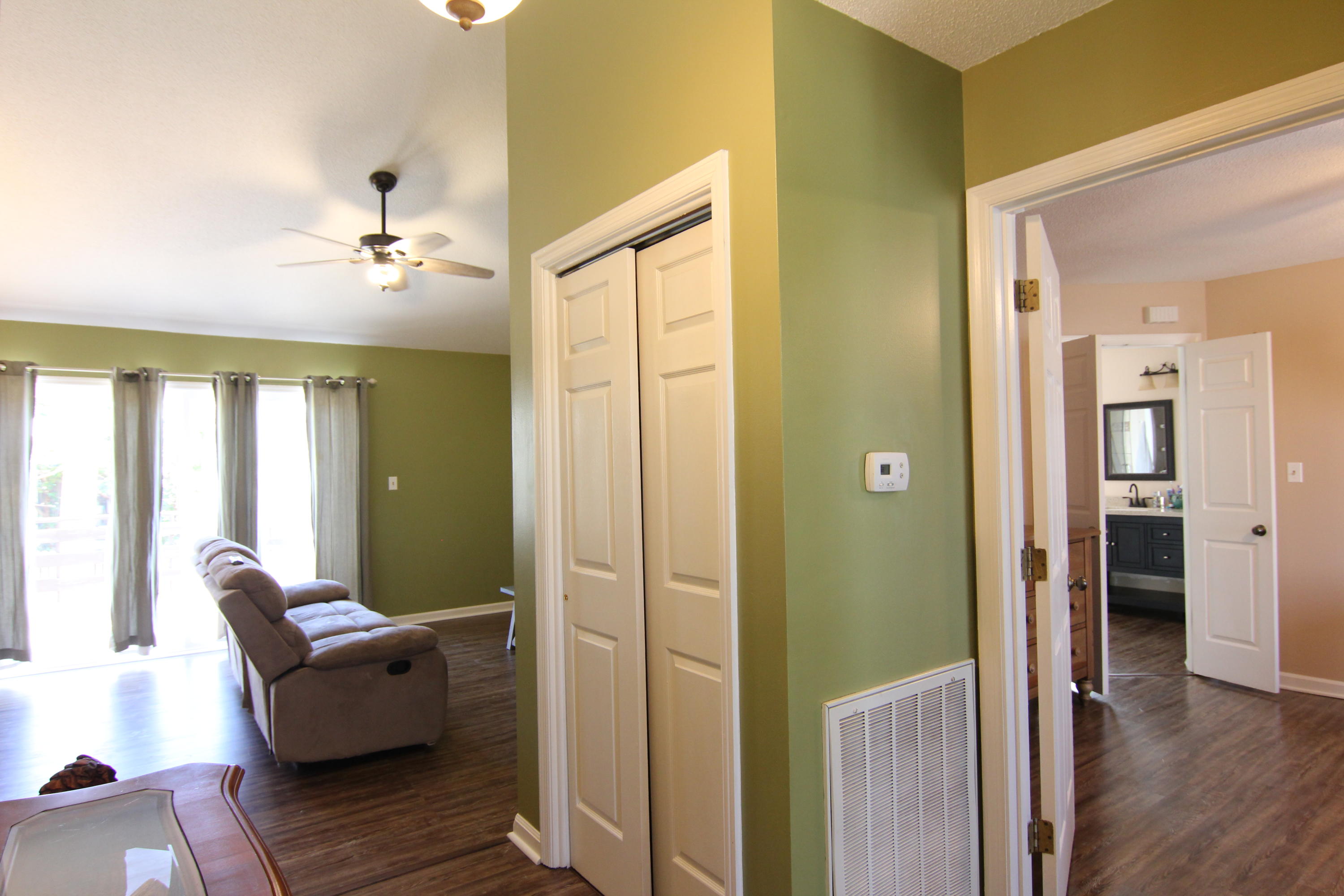 9152 Colchester Ridge Road Knoxville, TN 37922 - Photo 3 of 21 IMG_8148