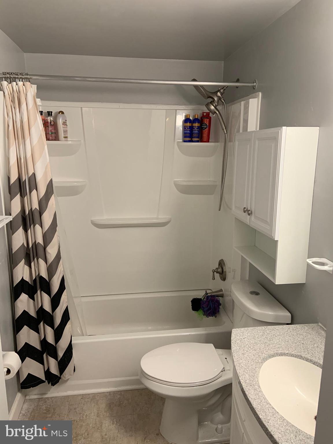 149 Dunlap Road Pasadena, MD 21122 - Photo 22 of 32 Upper Level Full Bath