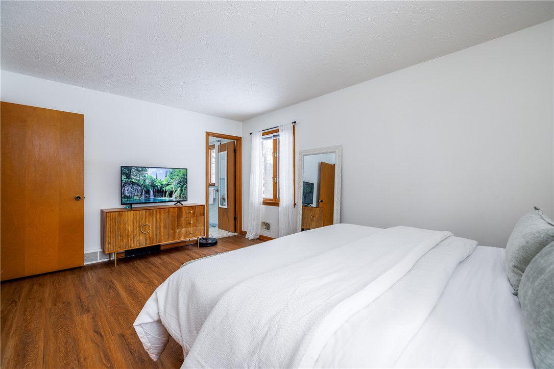 1256 Penfield Center Road Penfield, NY 14526 - Photo 14 of 41