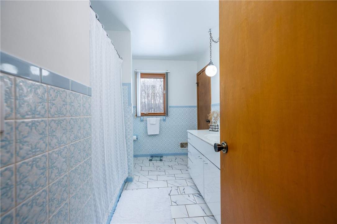 1256 Penfield Center Road Penfield, NY 14526 - Photo 18 of 41