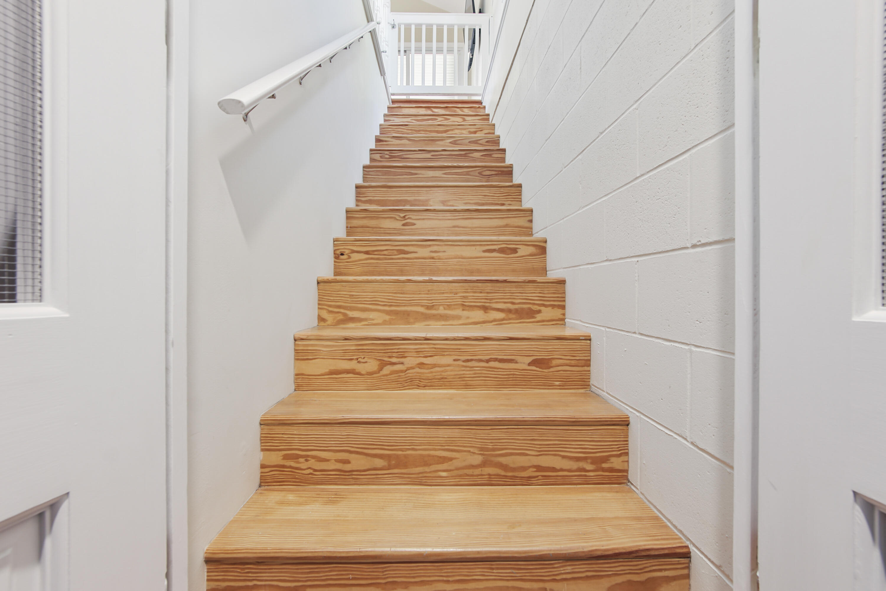 211 Lester Price Road Ponce de Leon, FL 32455 - Photo 28 of 63 a view of entryway