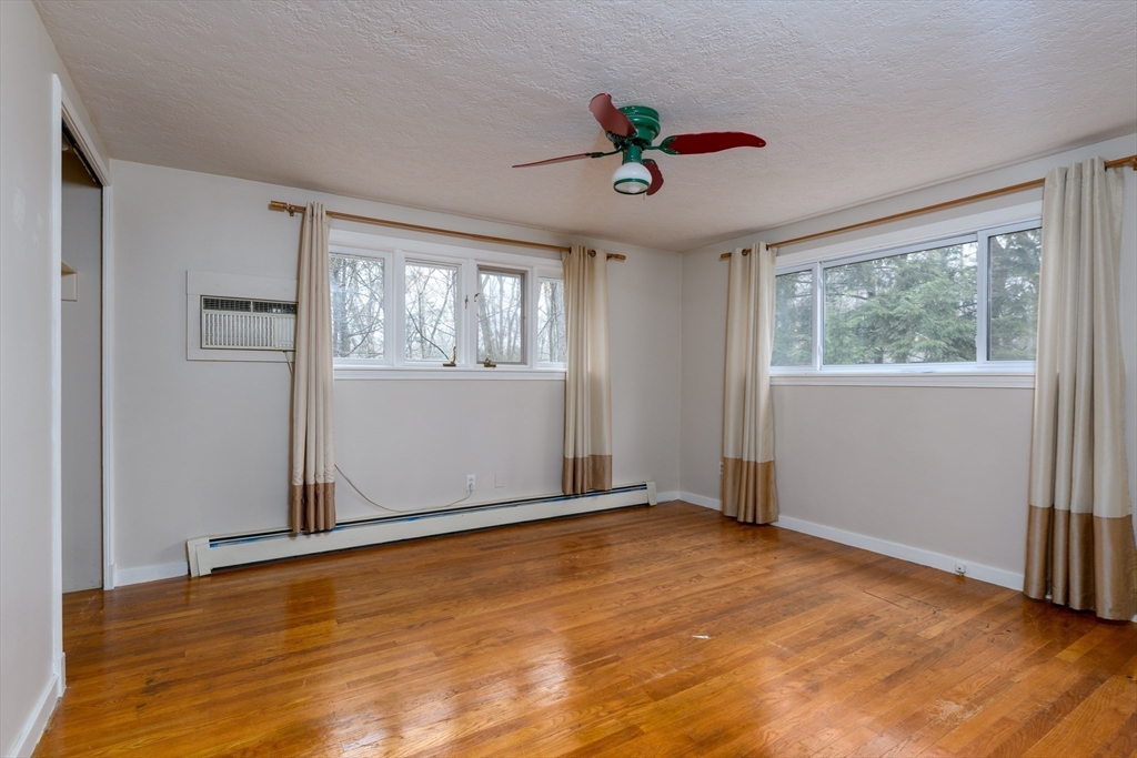 3 Oak Ridge Road Holden, MA 01520 - Photo 13 of 30 Gallery Image 13