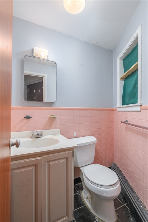 3 Oak Ridge Road Holden, MA 01520 - Photo 9 of 30 Gallery Image 9