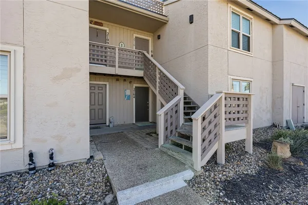 $355,000 | 2704 Bayhouse, Unit 2704, Rockport, TX 78382