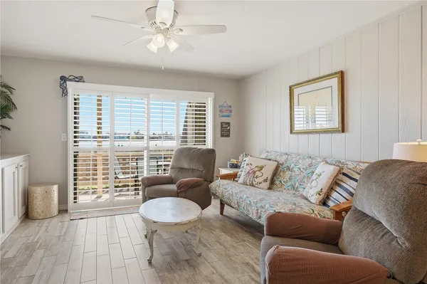 $355,000 | 2704 Bayhouse, Unit 2704, Rockport, TX 78382