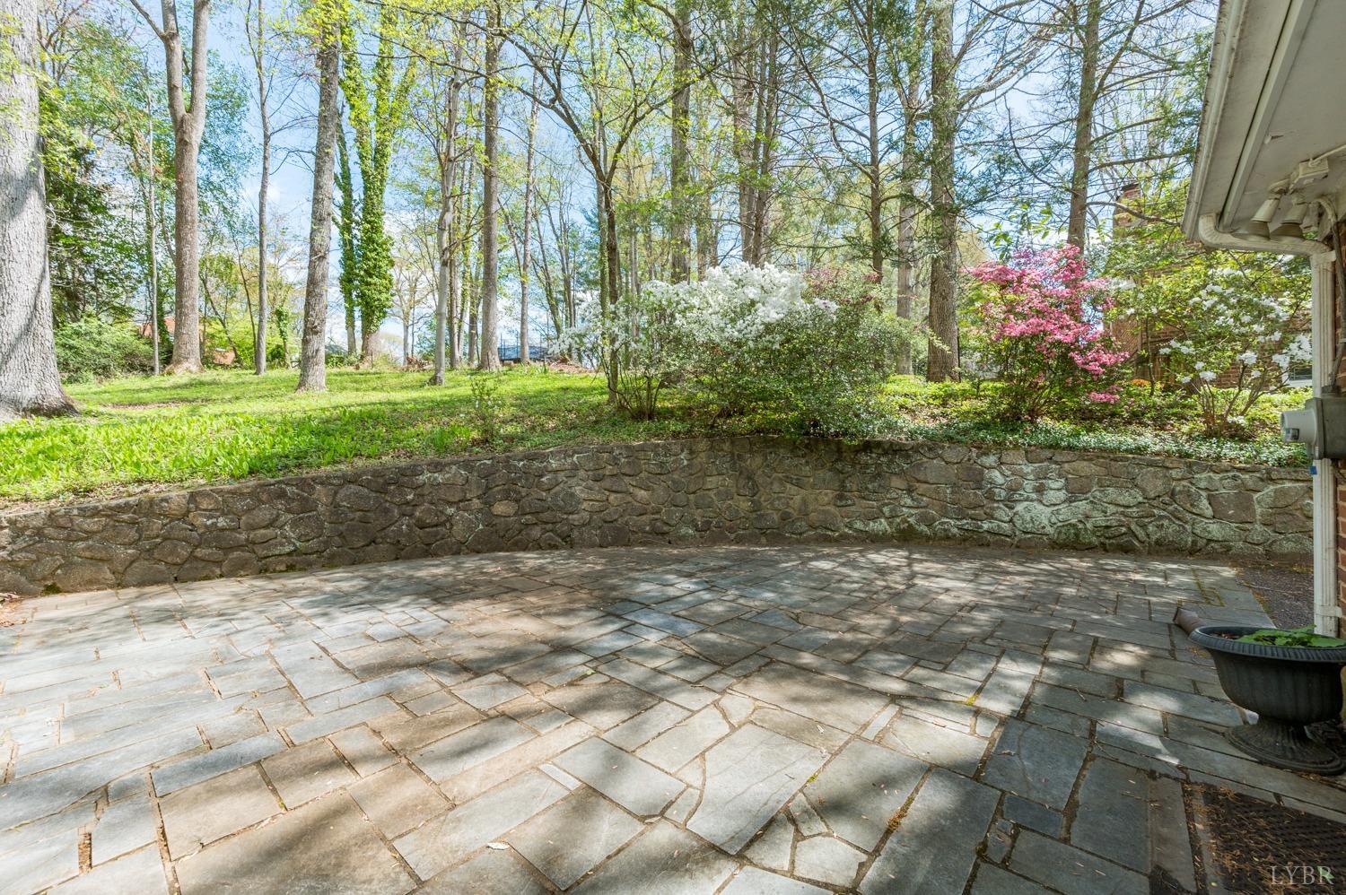 2008 Burnt Bridge Road Lynchburg, VA 24503 - Photo 5 of 51 Gallery Image 5