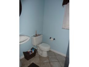 5913 Carters Valley Road Church Hill, TN 37642 - Photo 11 of 23 Half bath of main level