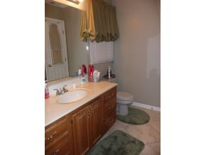 5913 Carters Valley Road Church Hill, TN 37642 - Photo 15 of 23 Master bath
