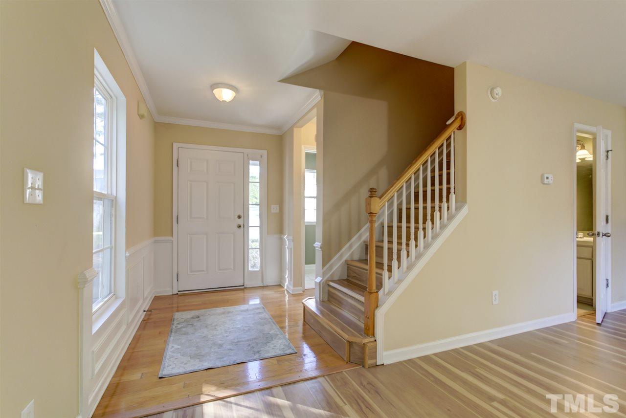 5056 Babbling Brook Drive Raleigh, NC 27610 - Photo 5 of 28