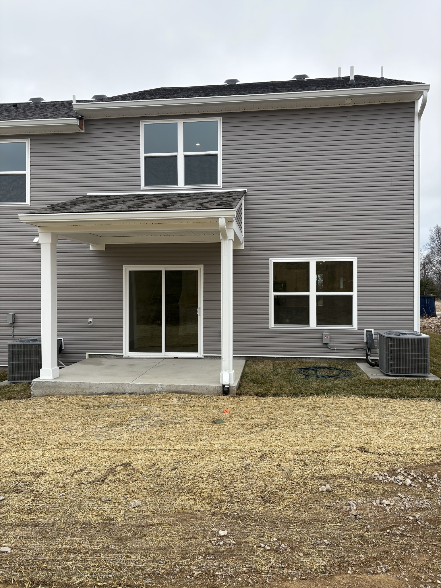 2136 Cheltenham Place Columbia, TN 38401 - Photo 22 of 31 a front view of a house