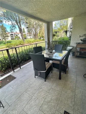 $589,888 | 5518 Paseo Del Lago East, Unit 1E, Laguna Woods, CA 92637