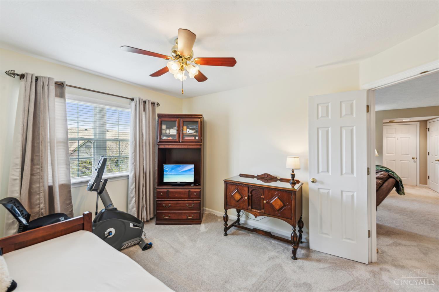 815 Neeb Road, Unit 2 Cincinnati, OH 45233 - Photo 24 of 36 Gallery Image 24