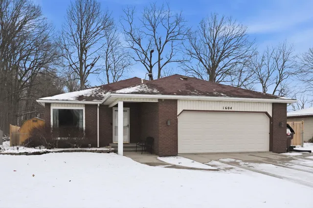 $269,900 | 1604 Allison Boulevard, Auburn, IN 46706