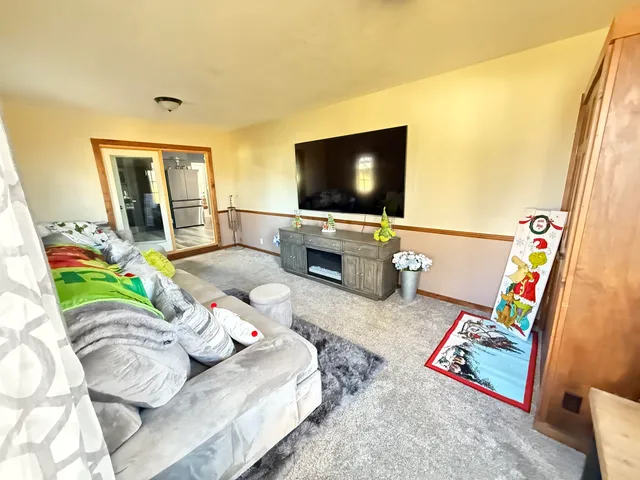 $279,900 | 1604 Allison Boulevard, Auburn, IN 46706