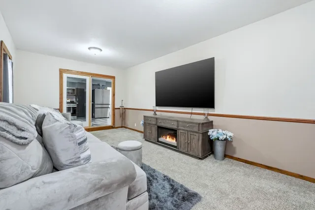 $269,900 | 1604 Allison Boulevard, Auburn, IN 46706