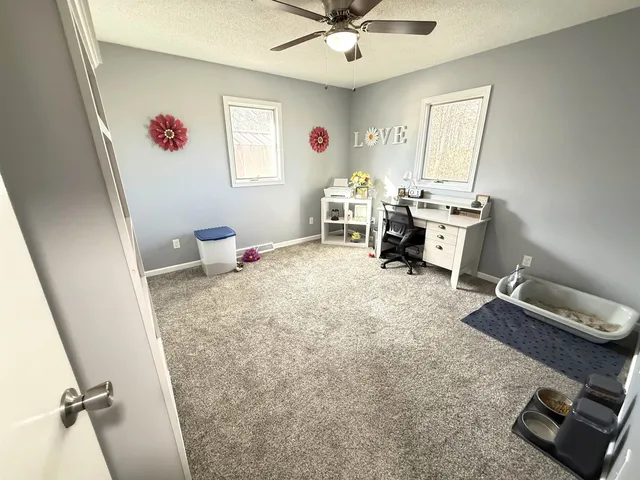 $279,900 | 1604 Allison Boulevard, Auburn, IN 46706