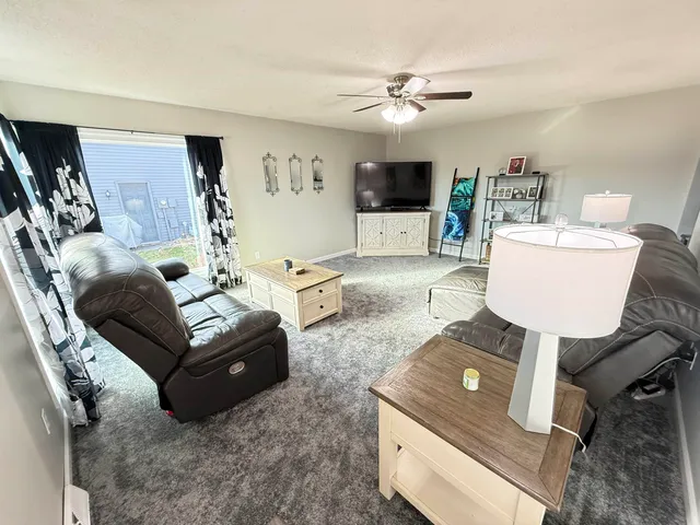 $279,900 | 1604 Allison Boulevard, Auburn, IN 46706