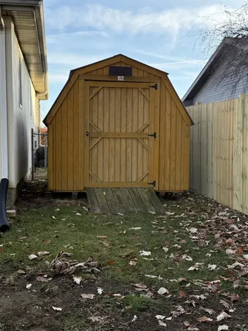 $279,900 | 1604 Allison Boulevard, Auburn, IN 46706