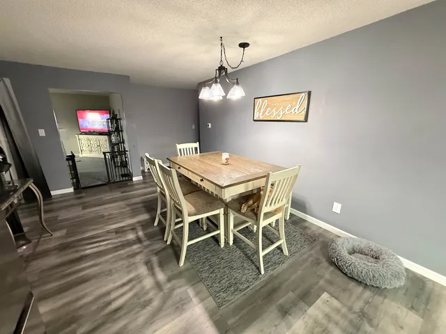 $279,900 | 1604 Allison Boulevard, Auburn, IN 46706