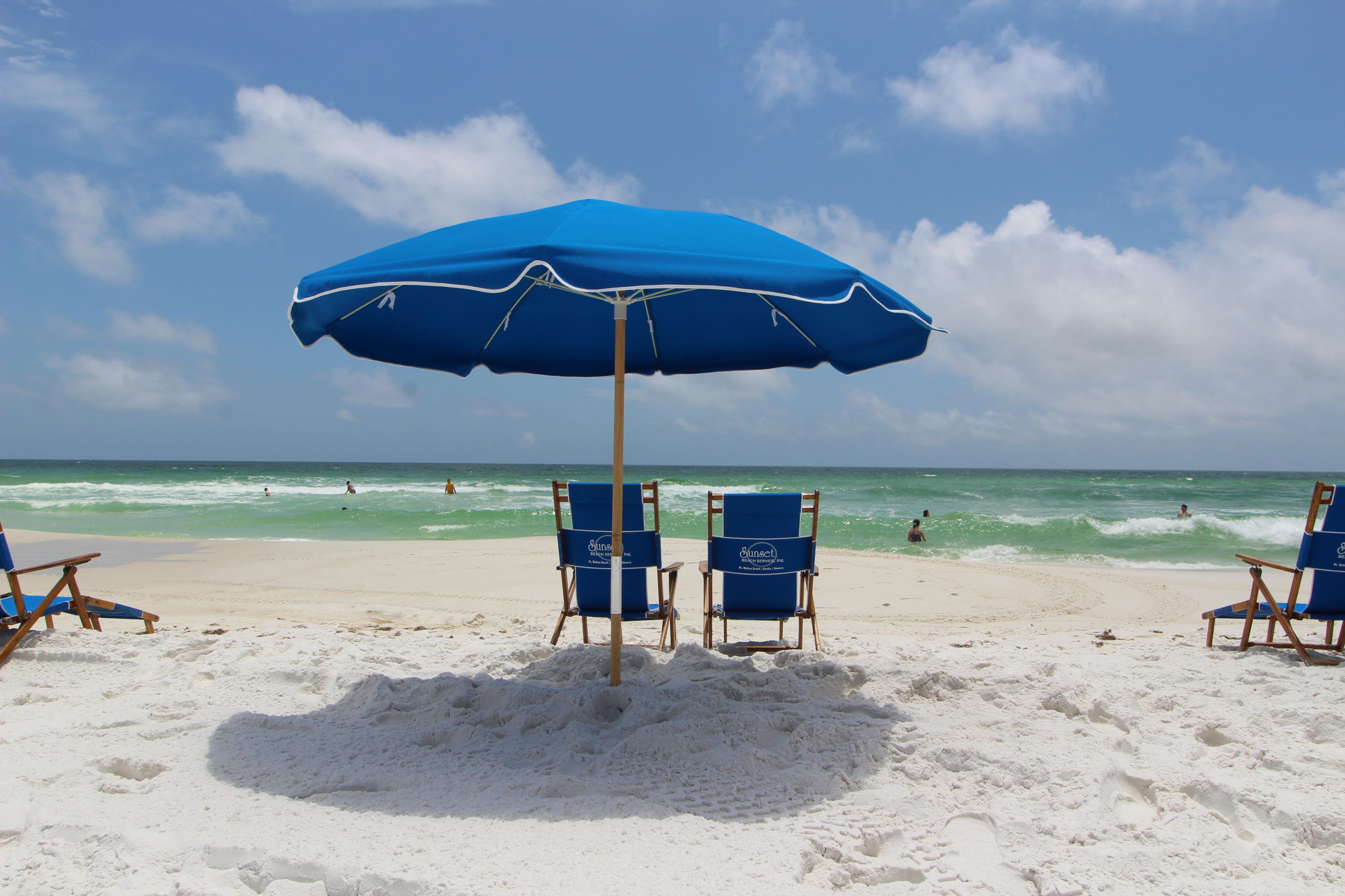 909 Santa Rosa Boulevard, Unit 548 Fort Walton Beach, FL 32548 - Photo 22 of 22 a view of a backyard