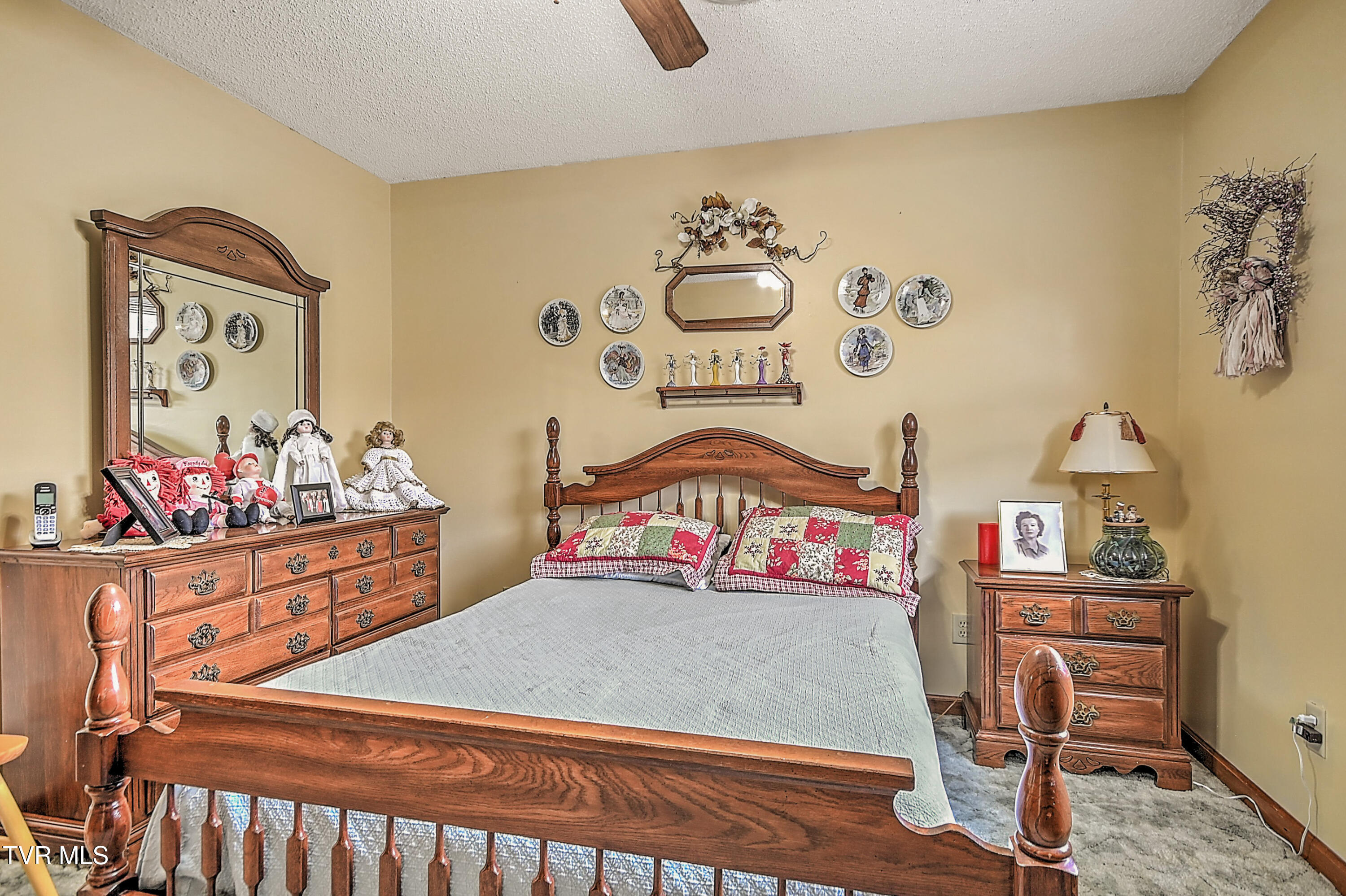 423 Kendricks Hollow Road Bristol, TN 37620 - Photo 18 of 64 423 Kendricks Hollow TV-14