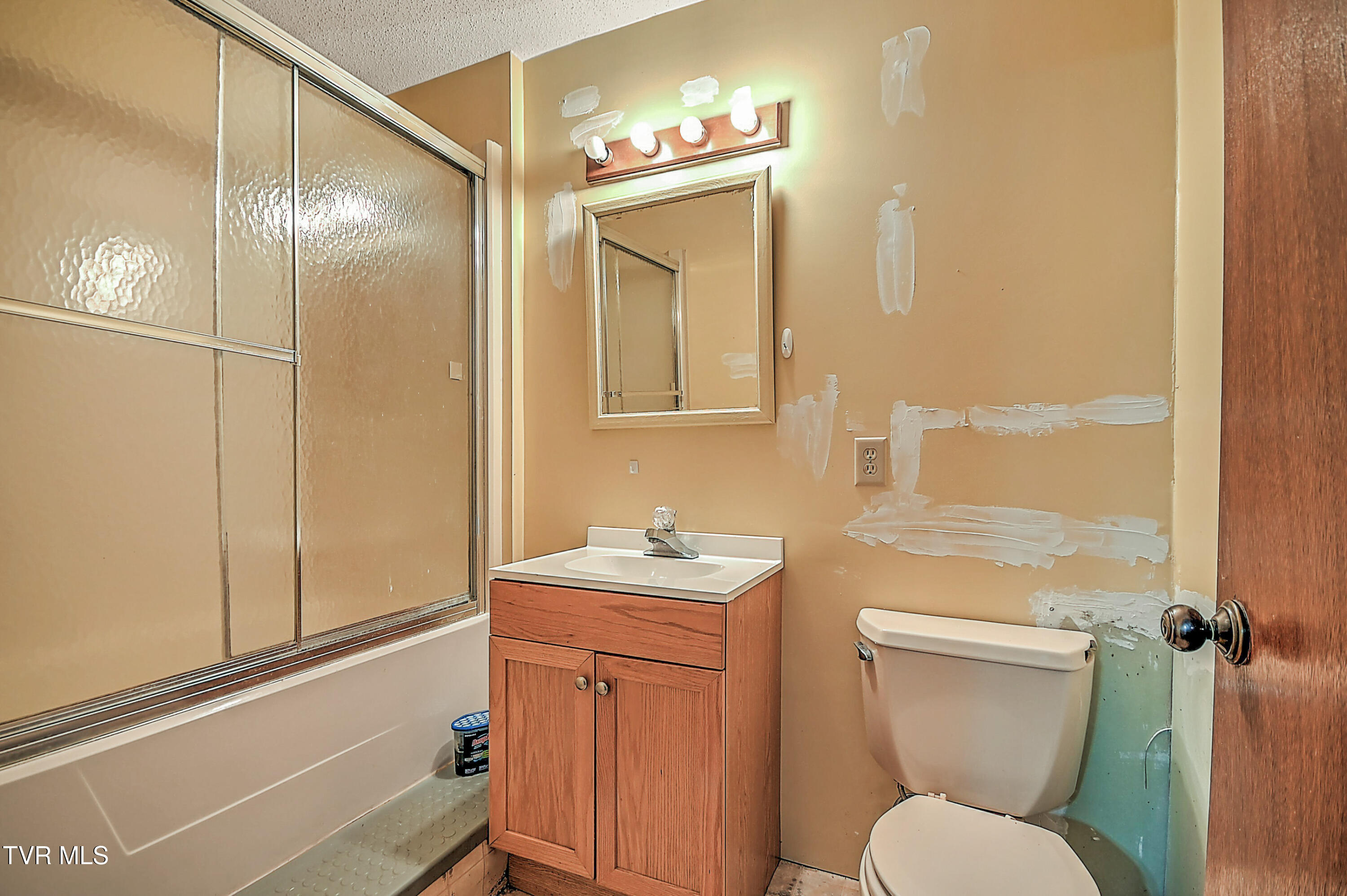 423 Kendricks Hollow Road Bristol, TN 37620 - Photo 30 of 64 423 Kendricks Hollow TV-43