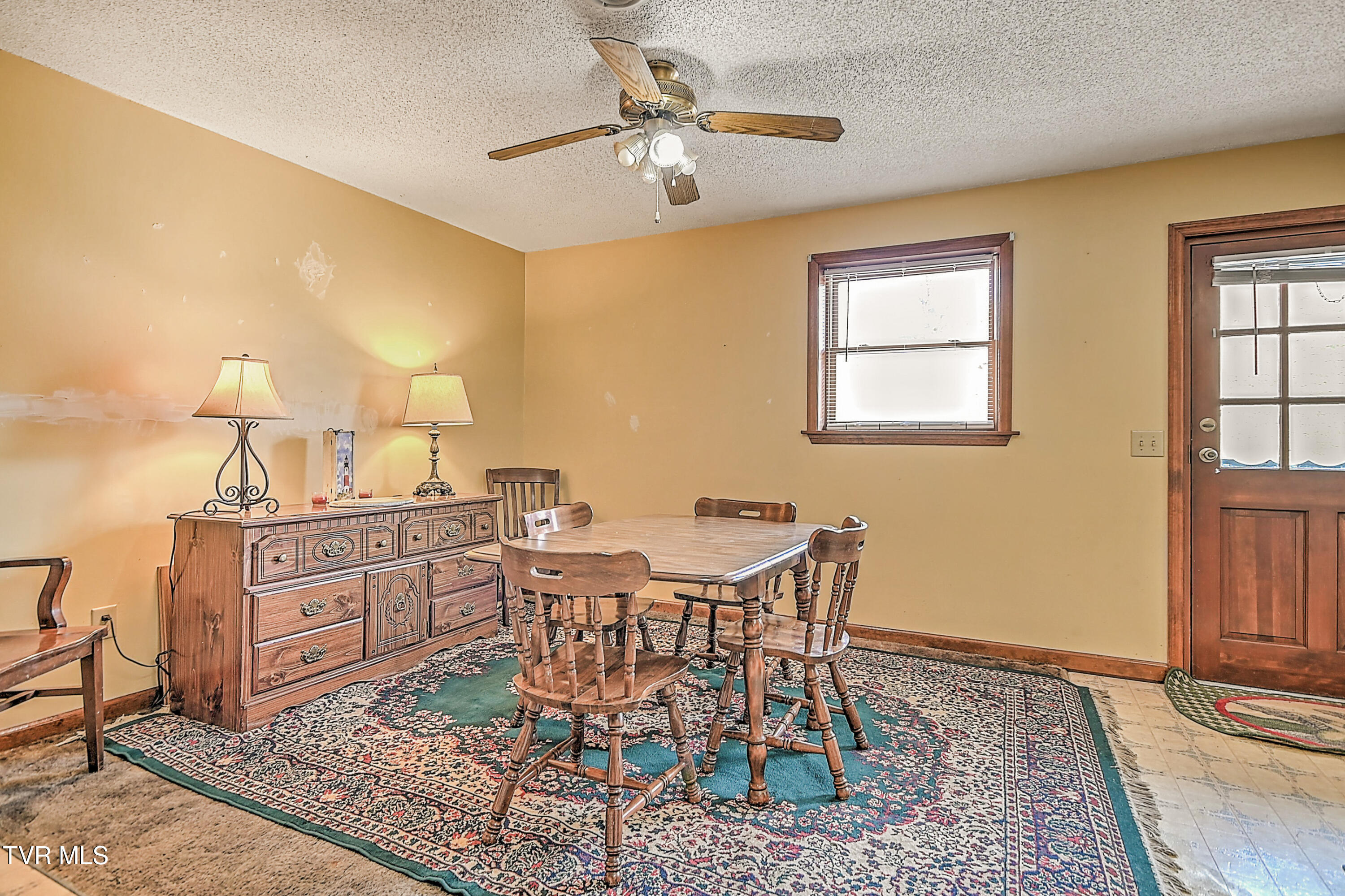 423 Kendricks Hollow Road Bristol, TN 37620 - Photo 34 of 64 423 Kendricks Hollow TV-49