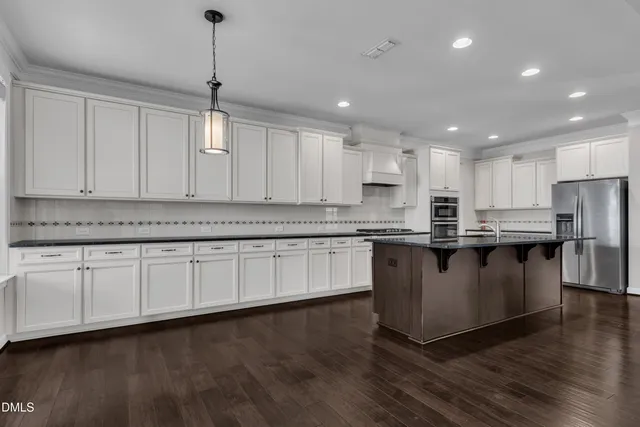 $3,300 | 3916 Chapel Oak Drive, Apex, NC 27502